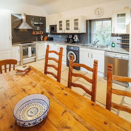 Delphi Lodge Cottages リーノーン エクステリア 写真