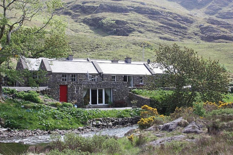 Delphi Lodge Cottages リーノーン エクステリア 写真
